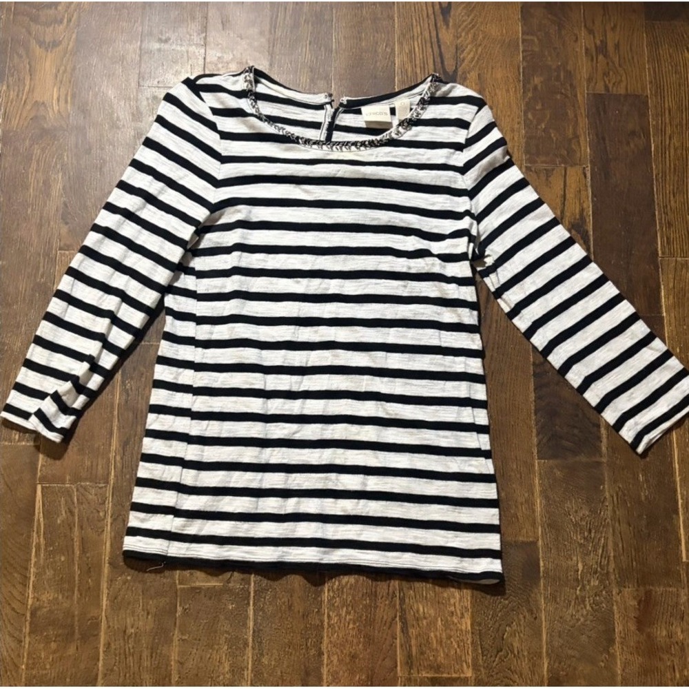 Chicos Top Womens 0 US Small Striped Embellished  Neck Line, Light Weight